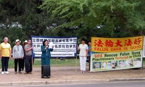 Image for article Canberra, Australie : Des pratiquants tiennent une conférence de presse pour dévoiler le camp de concentration de Sujiatun et manifester contre ses atrocités (Photos)