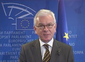 Image for article Le Spectacle du Nouvel an chinois fait ses débuts en Europe et est félicité par le Président et le Vice-Président du parlement (Photos)