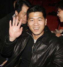 Image for article Un jeune Chinois : Cette danse me donne de l'espoir (Photo)