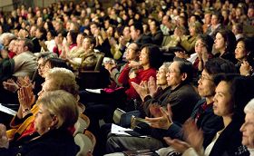 Image for article De chaleureux applaudissements pour la deuxième représentation du Spectacle à Dallas (Photos)
