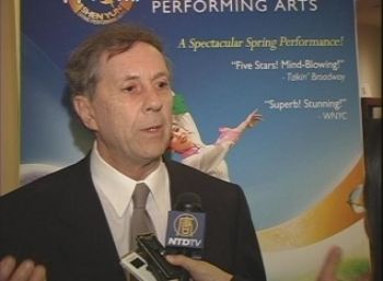 Image for article Le public enthousiaste d’Escondido accueille chaleureusement le retour de Shen Yun : « Ce spectacle devrait être donné dans chaque communauté ! » (Photos)