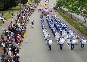 Image for article Canada: Les pratiquants de Falun Gong gagnent le premier prix au défilé de Port Coquitlam (Photos)