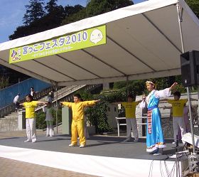 Image for article Japon: Le festival de la ville de Utsunomiya accueille le Falun Gong (Photo)
