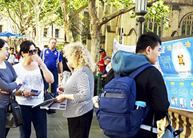 Image for article Sydney, Australie : « Vous devez certainement poursuivre Jiang Zemin en justice »