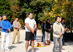 Image for article Madrid, Espagne : « Énergie, calme, concentration » —  réactions sur un site de pratique du Falun Gong