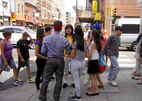 Image for article Appel à la liberté pour le Falun Gong au centre de la Liberty Bell [Cloche de la liberté]