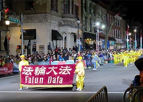 Image for article Partage de la culture traditionnelle aux populaires défilés de Noël dans le monde entier