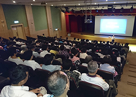 Image for article Conférence de partage d'expériences à Taïwan pour les pratiquants qui font des appels téléphoniques en Chine