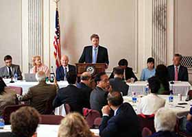 Image for article La persécution du Falun Gong soulevée lors du Sommet international sur la liberté religieuse