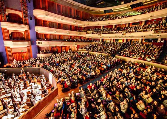 Image for article Shen Yun « apporte cette divinité de l'intérieur vers l'extérieur »
