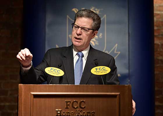 Image for article Hong Kong : L'ambassadeur des États-Unis pour la liberté religieuse internationale demande la fin de la persécution du Falun Gong