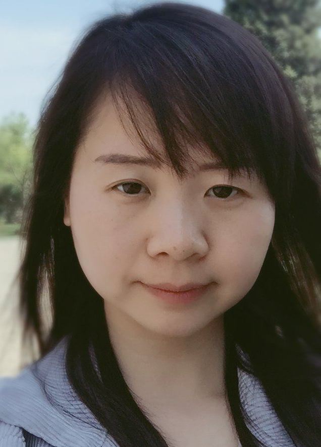 Image for article Une mère détenue pour sa croyance, sa jeune fille dessine une fleur de lotus pour l'encourager