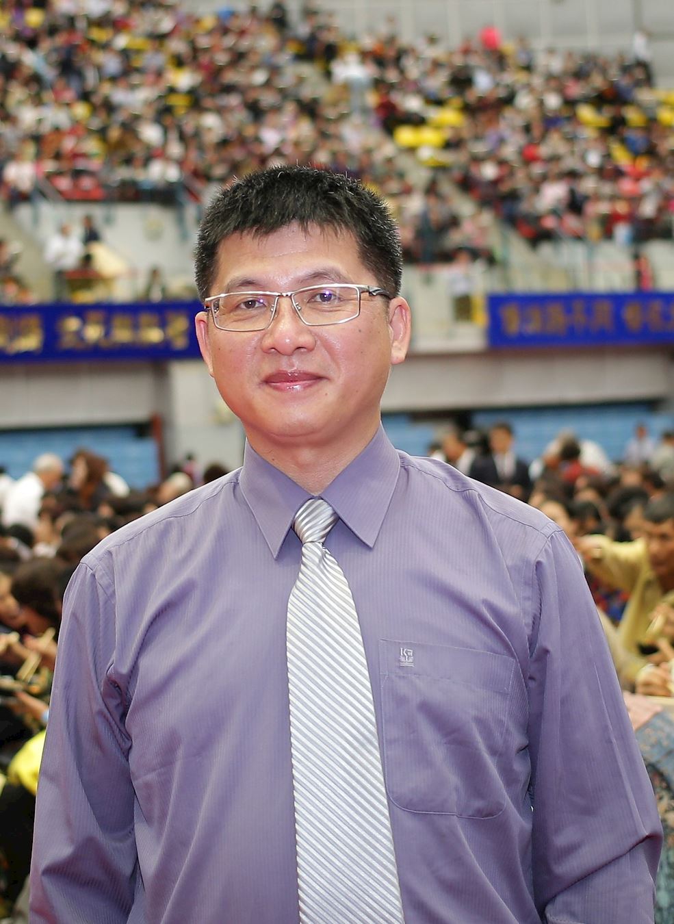 Image for article Le pouvoir de Dafa : Se rétablir d'une hépatite B, survivre à un accident de voiture et sauver son couple