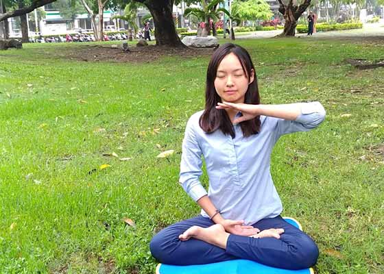 Image for article La poursuite du succès d'une jeune femme se transforme en une mission de gentillesse