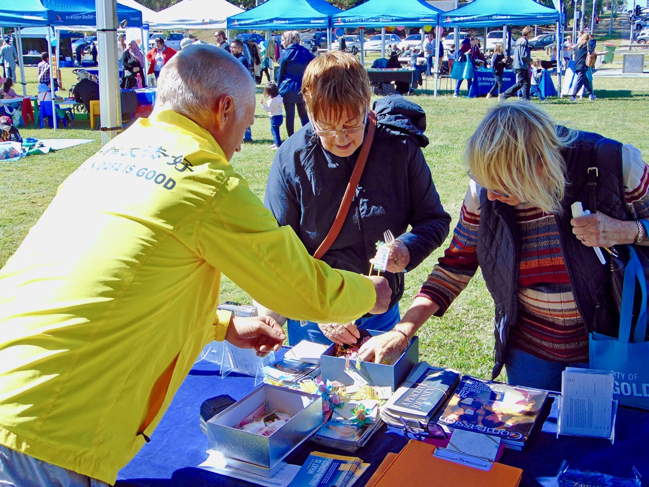 Image for article Australie : Les pratiquants de Falun Dafa du Queensland se joignent à une célébration multiculturelle