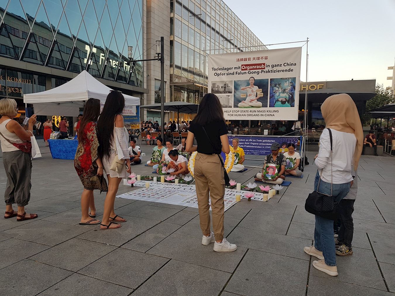 Image for article Francfort : Exposer les faits sur le Falun Dafa au festival d'art et de culture chinoise