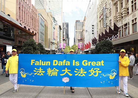 Image for article Australie : « J'espère que plus de gens connaîtront la vérité » – Les pratiquants partagent leurs pensées après les activités du week-end