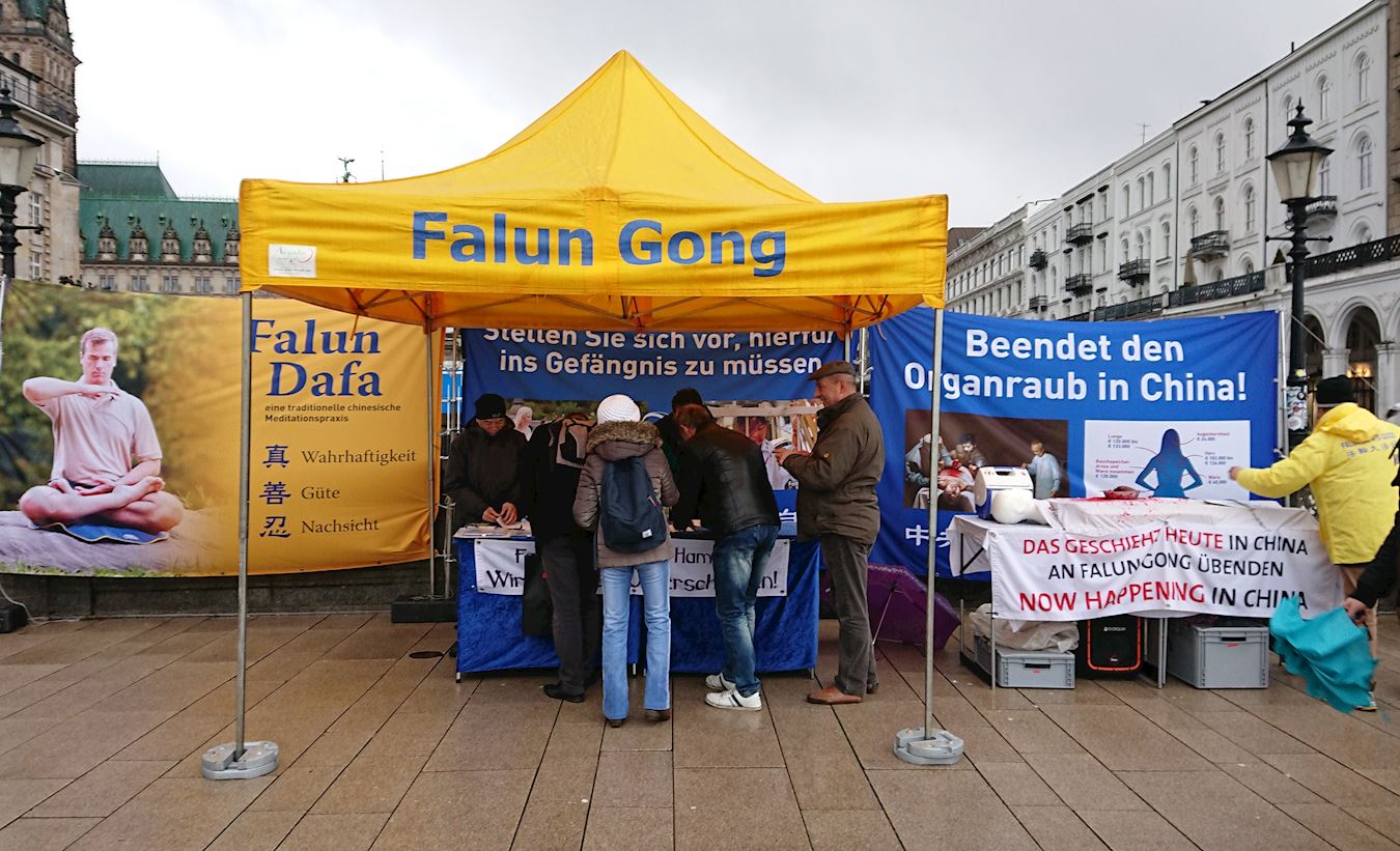 Image for article Soutien public pour que cesse la persécution par le Parti communiste chinois à Hambourg