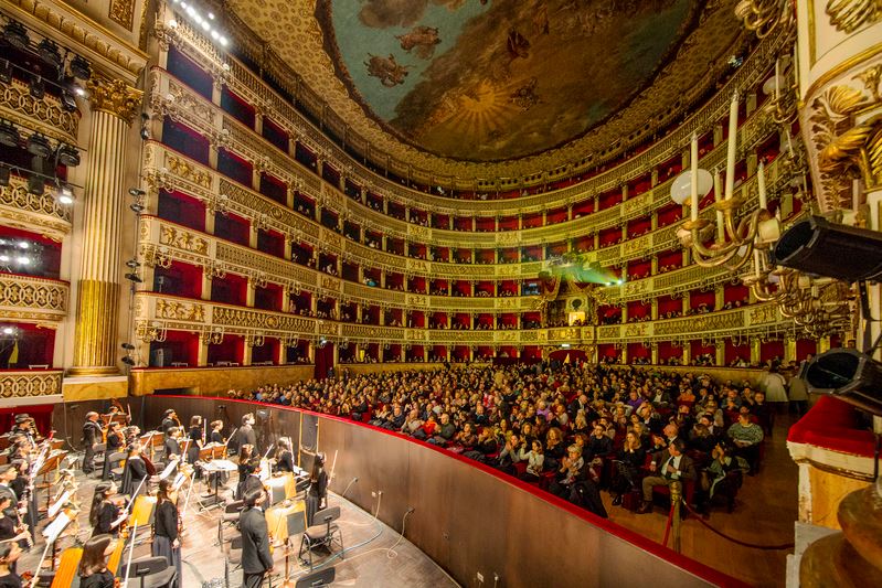 Image for article Des spectateurs sur trois continents trouvent la paix et la joie dans Shen Yun