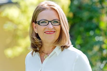 Image for article Des familles brisées réunies grâce à la pratique du Falun Dafa