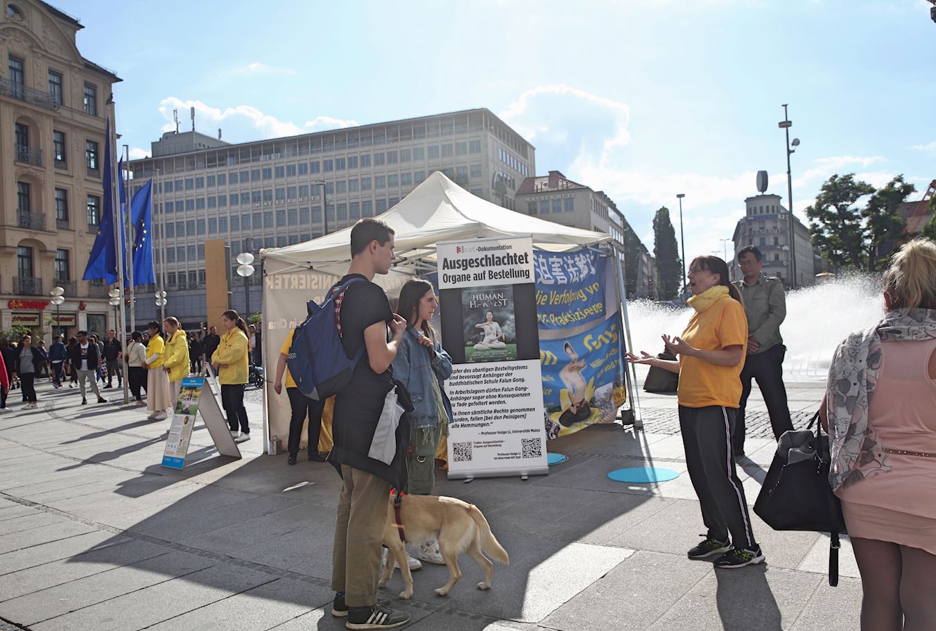 Image for article Munich, Allemagne : Les gens demandent ce qu’ils peuvent faire pour aider à arrêter à la persécution