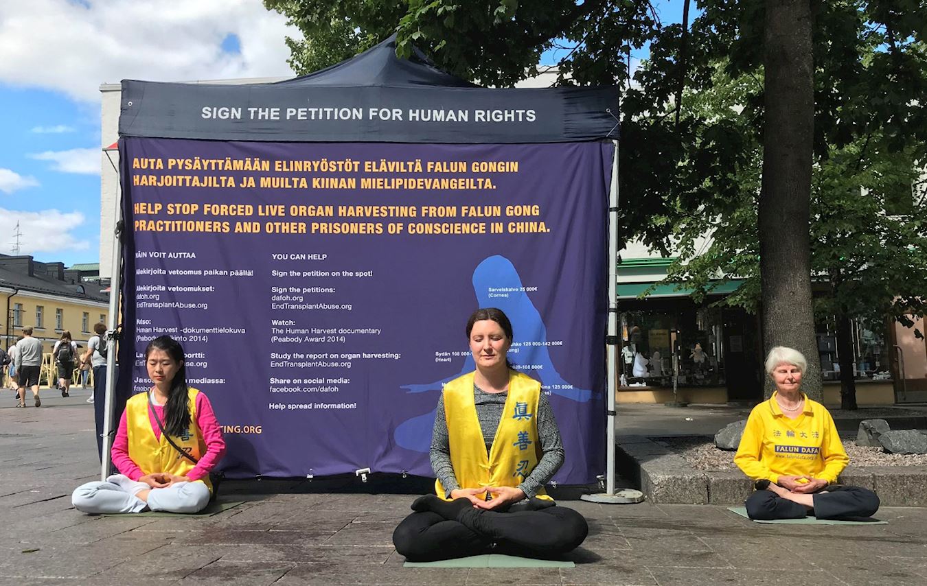 Image for article Finlande : Une infirmière demande ce qu’elle peut faire pour aider