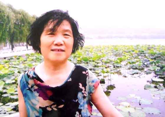 Image for article Une femme de 78 ans meurt après avoir été harcelée, arrêtée et détenue à maintes reprises pour sa croyance