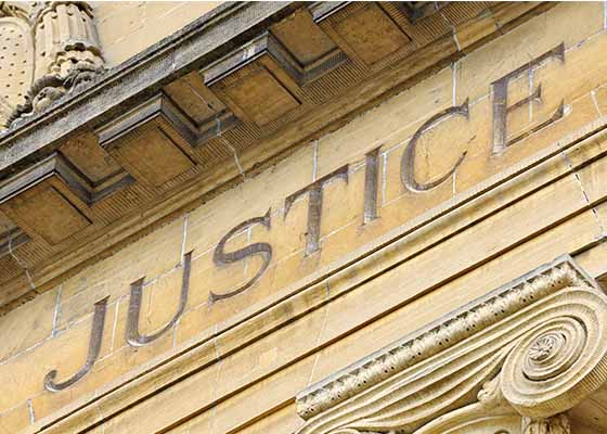 Image for article Le Texas poursuit quatre États cruciaux pour modifications anticonstitutionnelles des règles de vote, le dossier est accepté par la Cour suprême et soutenue par 17 États