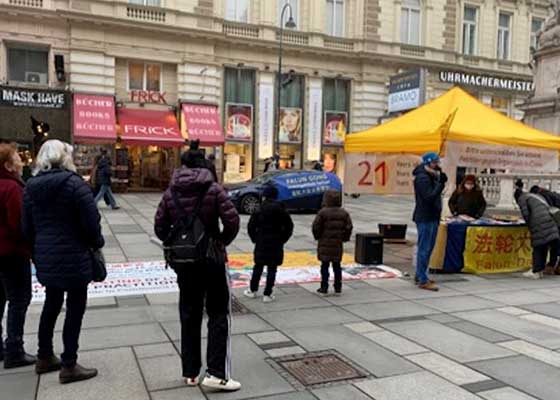 Image for article Autriche : Une collecte de signatures à Vienne pour appeler à mettre fin à la persécution du PCC