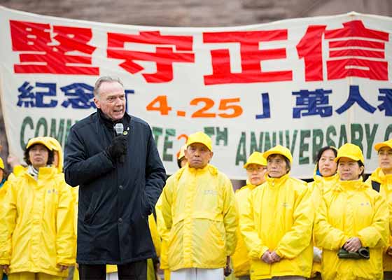 Image for article Un député canadien : « Nous nous remémorerons le 25 avril »