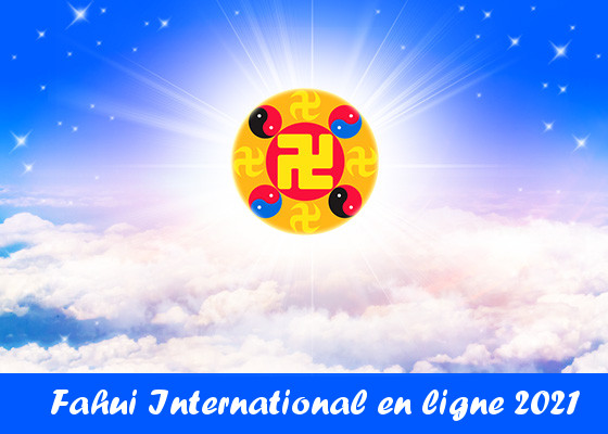 Image for article [Fahui international en ligne] Apprendre le chinois et aider les touristes chinois à démissionner du PCC à un stand d'information