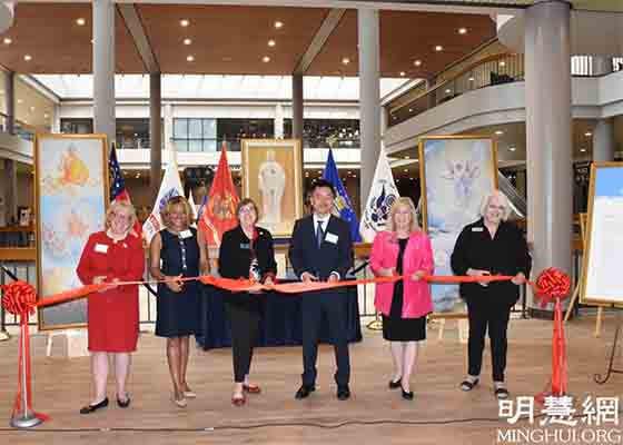 Image for article Géorgie : L'exposition L'Art de Zhen Shan Ren ouvre ses portes au siège du gouvernement de l'État