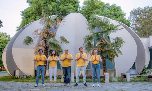 Image for article Bulgarie : Célébration de la 23<SUP>e</SUP> Journée mondiale du Falun Dafa à Sofia, Varna, Plovdiv et Bourgas