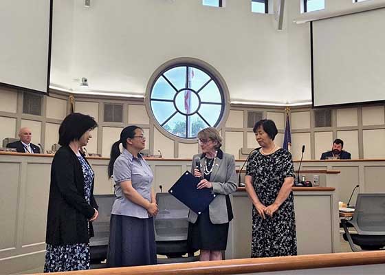 Image for article Leesburg, Virginie : Une proclamation condamne la persécution du Falun Gong en Chine