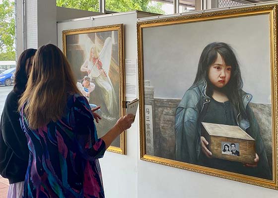 Image for article Brisbane, Australie : Une exposition met en valeur la persévérance des pratiquants de Falun Dafa