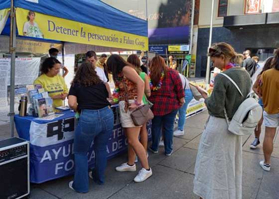Image for article Une habitante de Madrid : Je ferai de mon mieux pour aider à mettre fin à cette persécution
