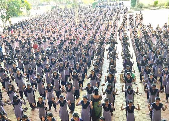 Image for article Inde : De plus en plus d’écoles adoptent le Falun Dafa