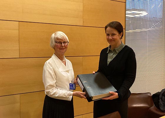 Image for article Finlande : L’Association de Falun Dafa soumet une pétition au Comité des droits de l’homme finlandais