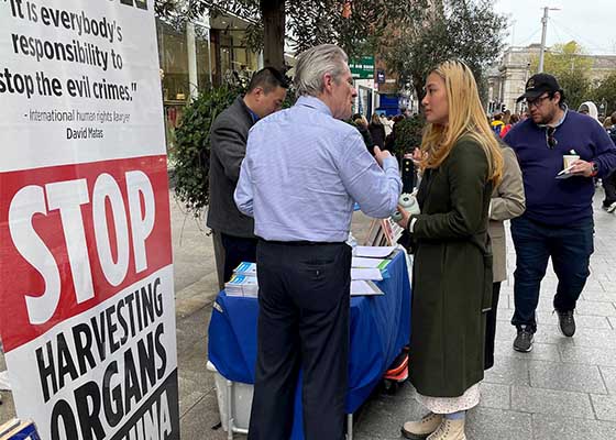 Image for article Irlande : La population soutient les efforts des pratiquants de Falun Dafa pour mettre fin à la persécution en Chine