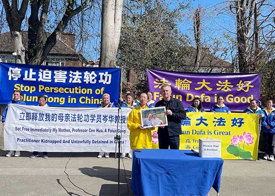 Image for article Une fille demande la libération de sa mère devant le consulat chinois d’Irlande avec le soutien d’un représentant irlandais