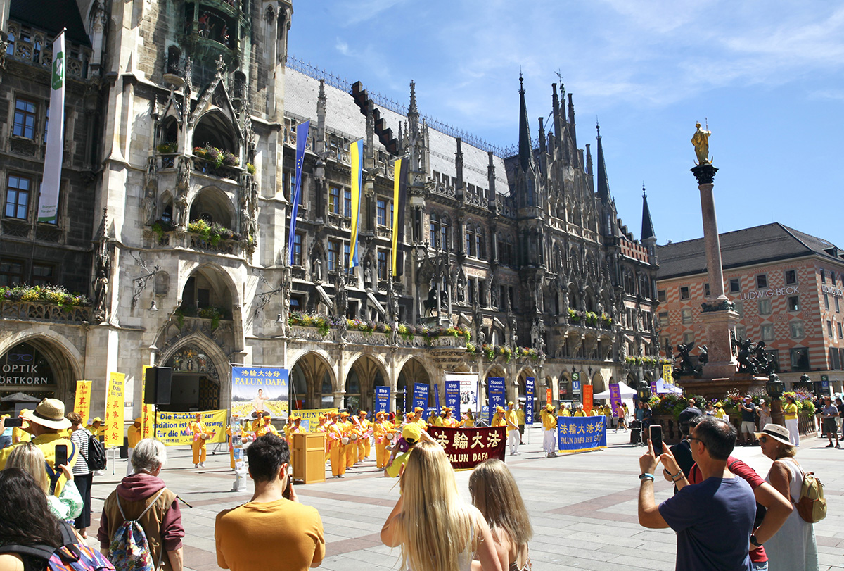 Image for article Munich, Allemagne : Un rassemblement et un défilé attirent l’attention sur la persécution en Chine