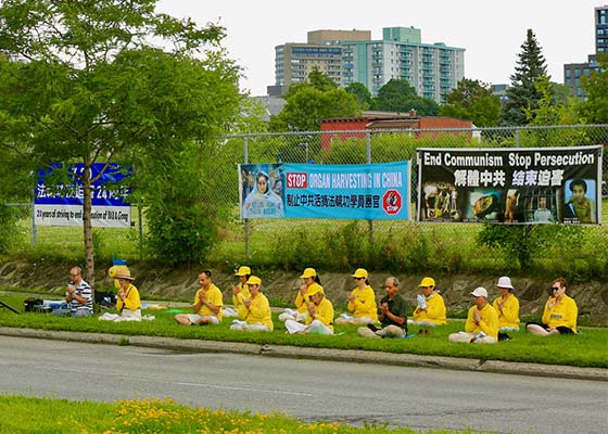 Image for article Ottawa : Rassemblement devant l’ambassade de Chine pour résister à la persécution, des députés demandent que les auteurs soient condamnés