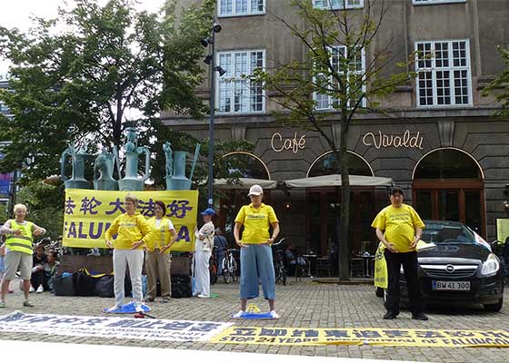 Image for article Danemark : Les pratiquants de Copenhague commémorent le 24e anniversaire de leurs efforts pour mettre fin à la persécution
