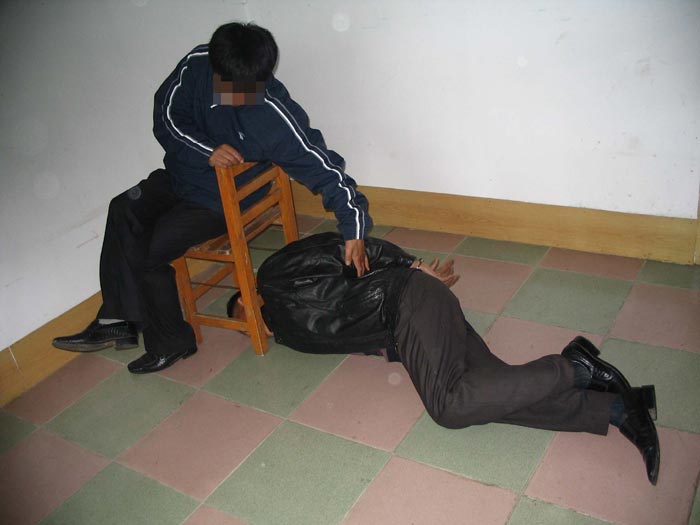 Image for article Un couple marié est arrêté pour sa croyance. La femme est détenue depuis plus de deux mois déjà