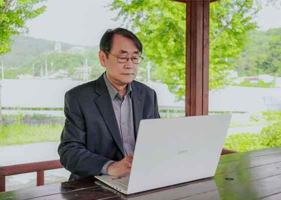 Image for article Un vétéran des médias sud-coréen trouve le vrai sens de la vie