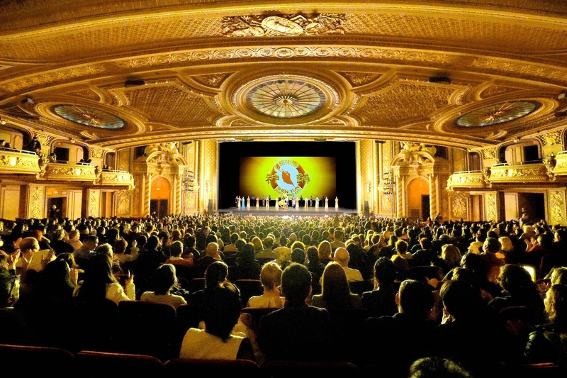 Image for article Shen Yun entame ses tournées en Italie, au Royaume-Uni et aux États-Unis : « C’est ça, la vraie Chine »